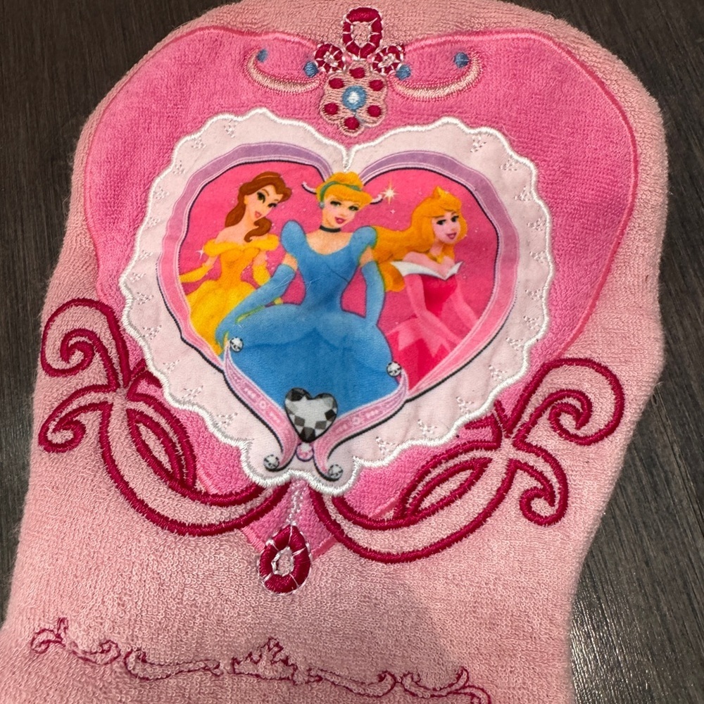 NWOT Disney Pink Princess Bath Mitt for Toddler Baby Girl Belle Cinderella Sleep - Picture 4 of 4